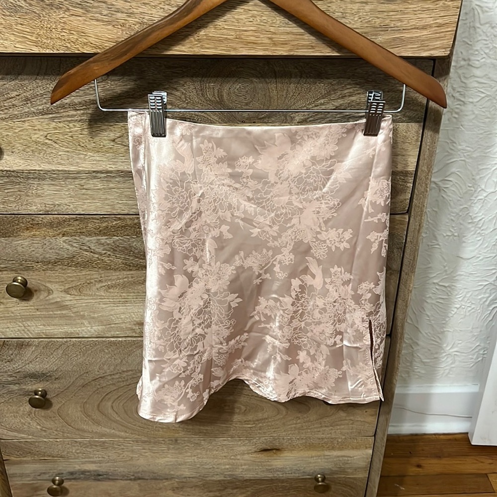 Princess polly satin floral skirt